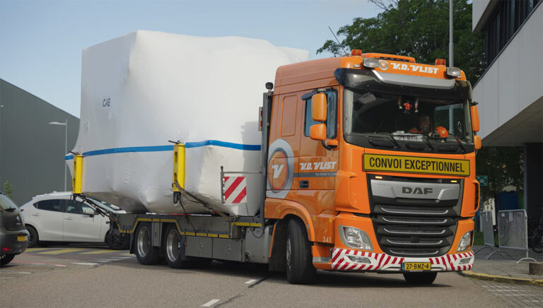 KLM neemt eerste A350-simulator in Nederland in gebruik [+video]