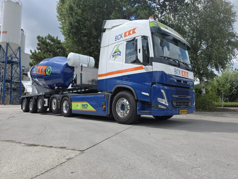 Volvo FM 6×2 Electric trekker met volledig elektrische betonmixer voor Betonmortel Centrale Koudekerk