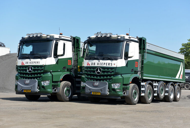 Mercedes Arocs 10×4 en 10×8 voor DB Kiepers
