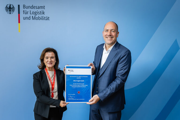 DHL Freight sluit zich aan bij Transportorganisatie van de Duitse overheid