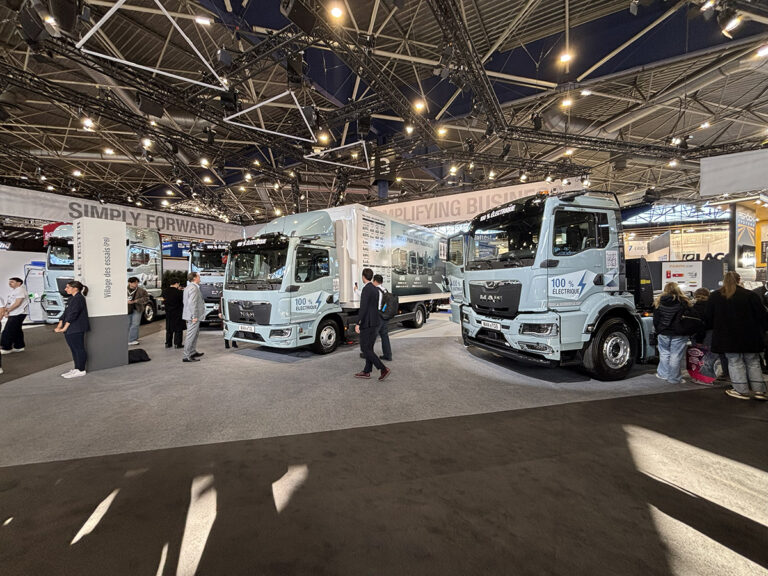 MAN introduceert elektrische eTGL-koelwagenvariant op Solutrans 2025