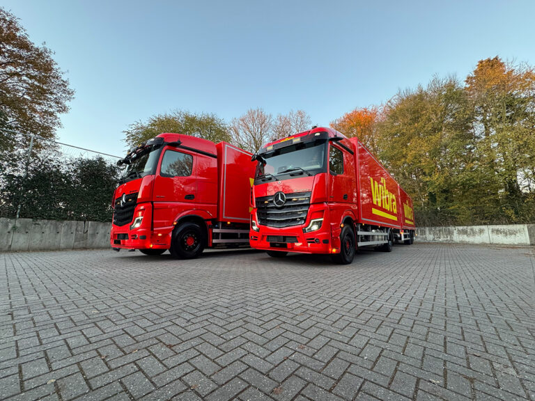 Wibra breidt wagenpark uit met twee nieuwe Mercedes-Benz Actros 1940 trucks