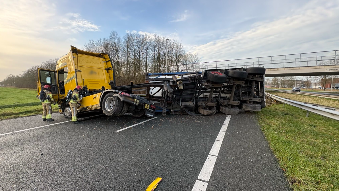 Gekantelde tankcontainer A6