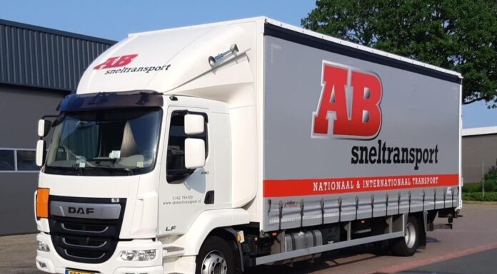 AB Sneltransport en nog vier BV’s failliet verklaard AB Sneltransport failliet