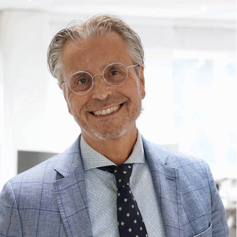 Cor de Man nieuwe CEO Maastricht Aachen Airport