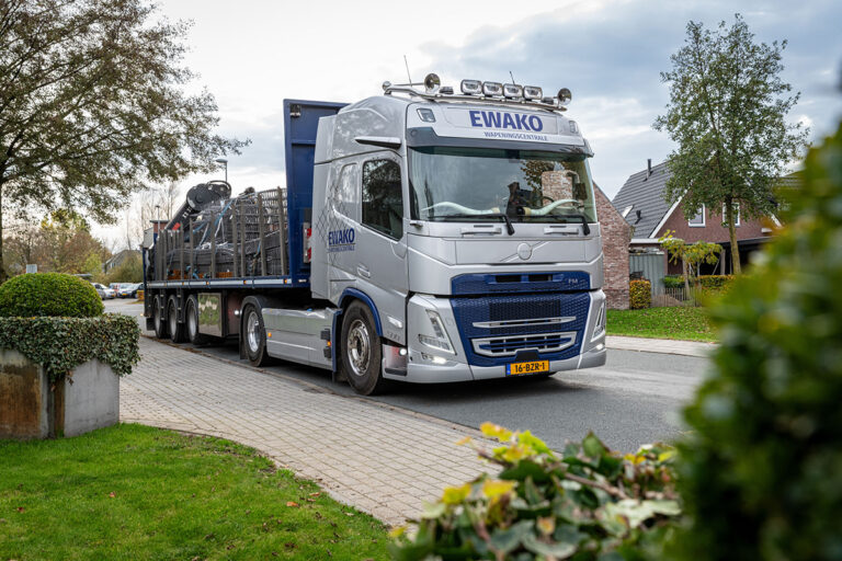 EWAKO Wapeningscentrale vernieuwt volledige vloot met drie Volvo FM-trucks