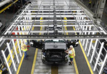 Ford staakt productie van grotere elektrische auto’s Ford