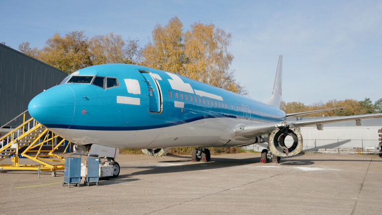 Eerste Boeing 737-800 verlaat KLM-vloot [+video]