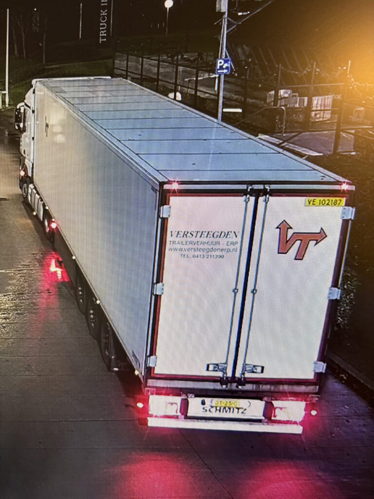 Door Peka Kroef gehuurde koeloplegger gestolen van bewaakte parkeerplaats in Asten