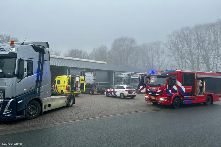 Persoon gewond bij incident bij transportbedrijf in Nijverdal
