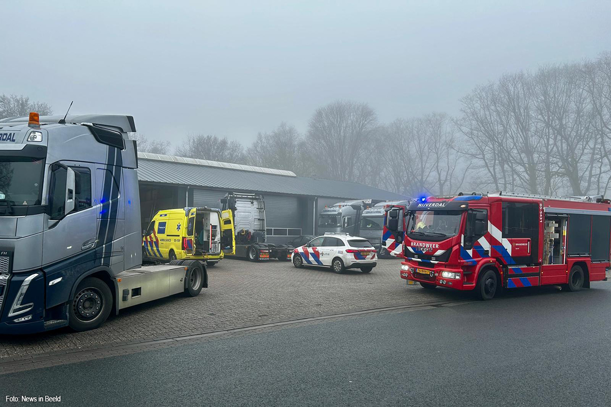 Persoon gewond bij incident bij transportbedrijf in Nijverdal