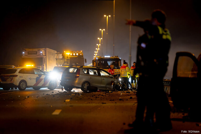 A58 komende uren afgesloten na ongeval met meerdere gewonden door vermoedelijke spookrijder
