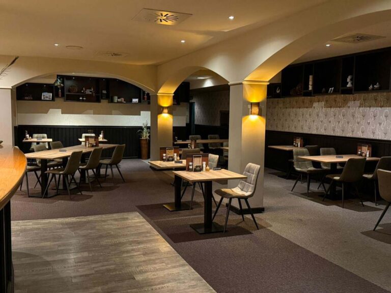 Nieuw wegrestaurant ’t Klaverhuys/Truck-Inn A16 opent in Moerdijk