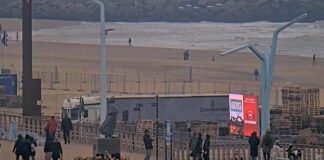 Opbouw vreugdevuur Scheveningen