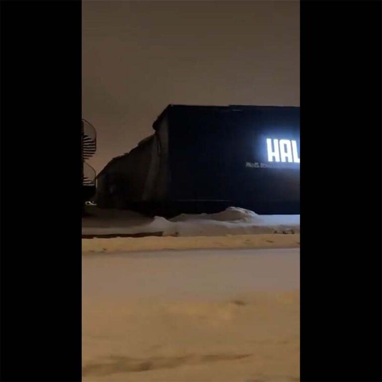 Deel van sportcentrum Hal22 in Utrecht ingestort [+video]