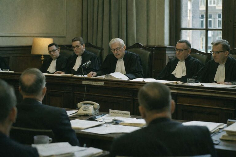 Terug in de tijd, of toch niet? Rechtbank publiceert arrest uit 1960 over werkweigering in de haven