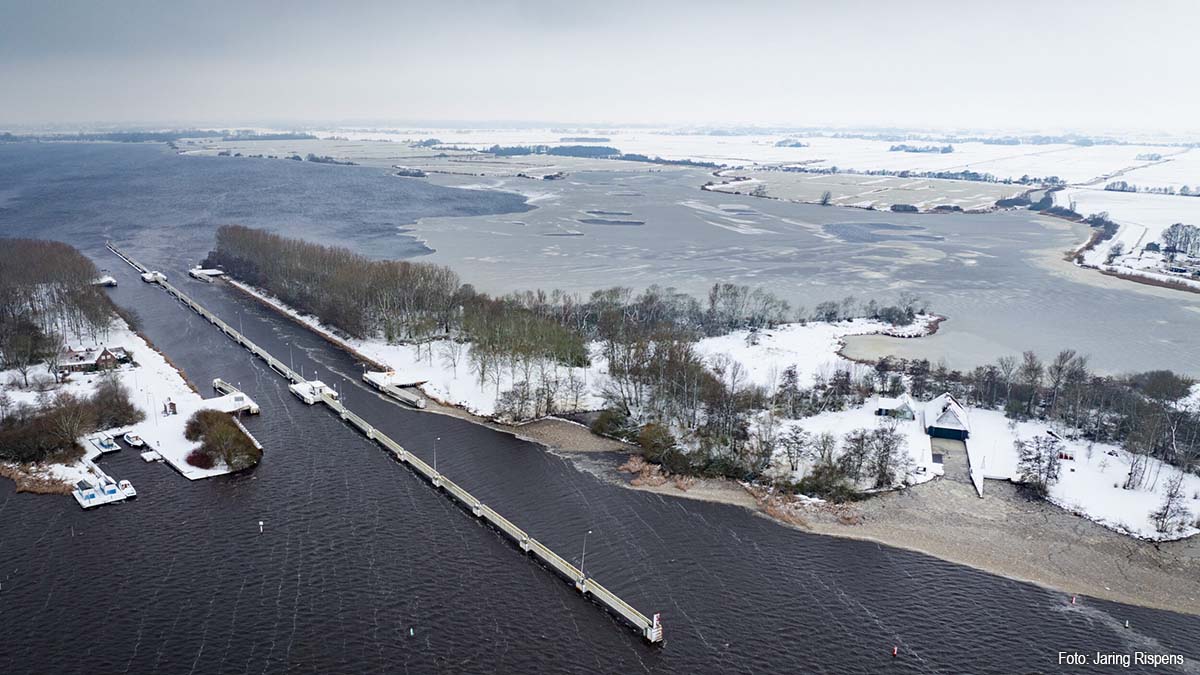 Vaarverbod voor kleine schepen op hoofdvaarweg Lemmer–Delfzijl vanwege ijsgang