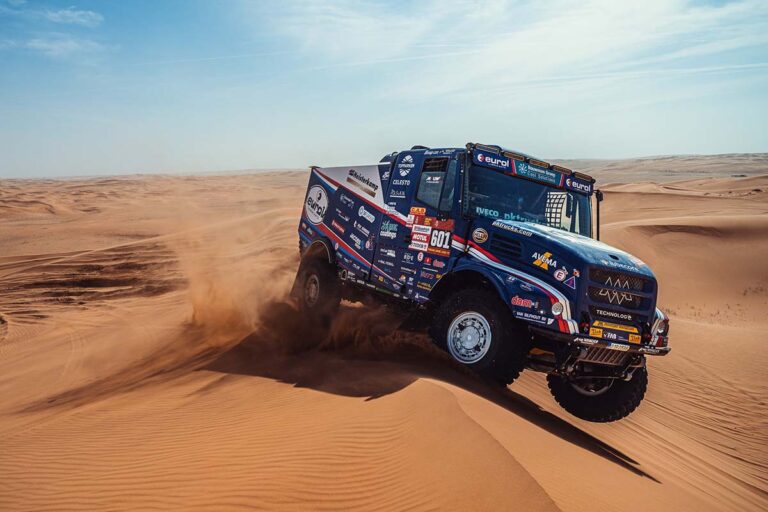 Mitchel van den Brink blijft koploper in Dakar Rally ondanks tijdverlies in zevende etappe