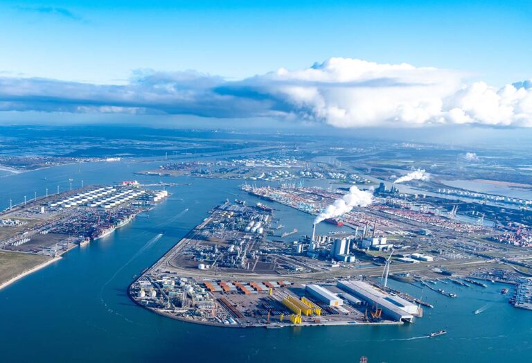 Carbonbid levert 575.000 ton CO2e-reductie op in Rotterdamse haven