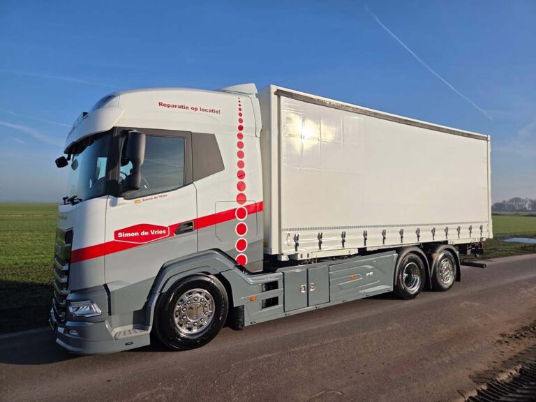 DAF XG FAN als mobiele werkplaats voor Simon de Vries uit Lemmer