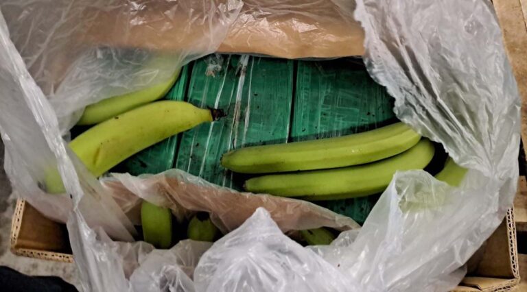Belgische douane onderschept ruim 5,7 ton cocaïne in haven van Antwerpen [+foto’s]