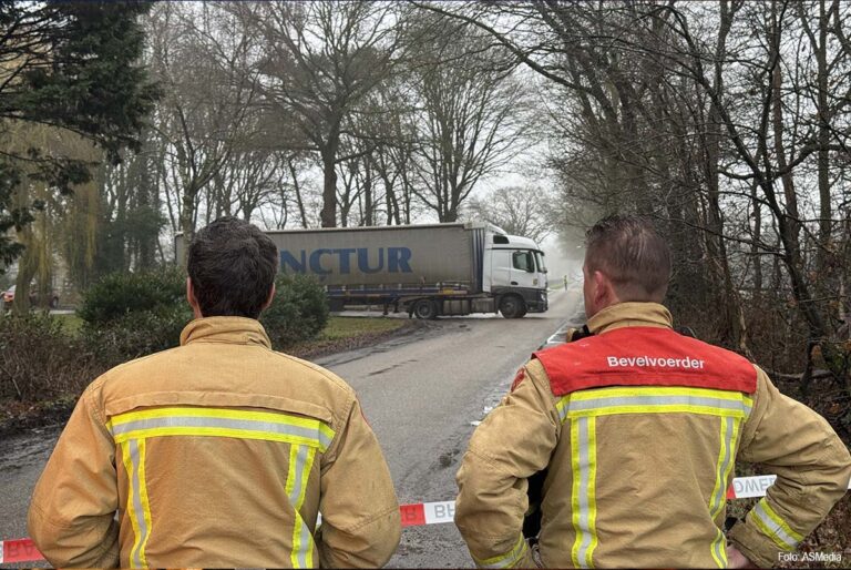 Vrachtwagen beschadigt hogedruk-gasstation in Gemert, omgeving afgezet [+foto’s]