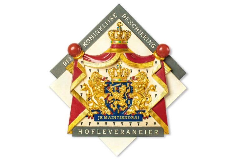 Transportbedrijf Van Straalen uit Hoogkarspel benoemd tot Hofleverancier