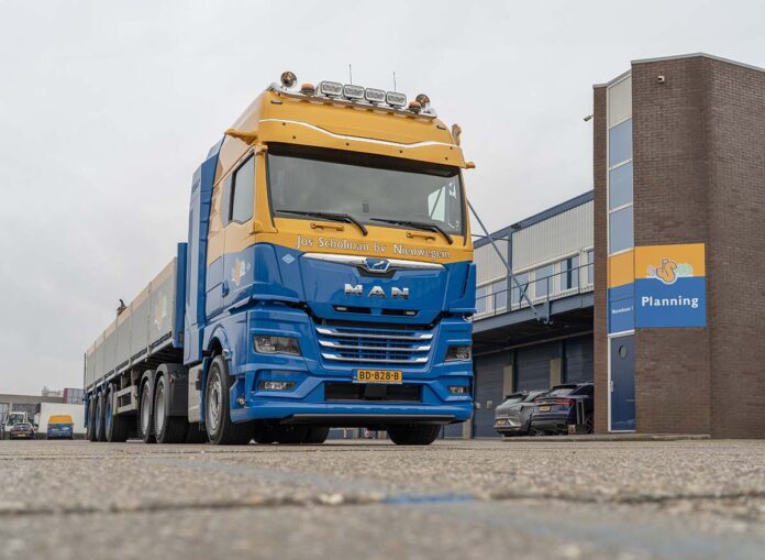 Jos Scholman MAN waterstoftruck