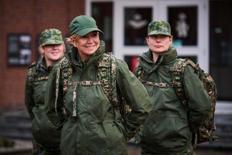 Koningin Máxima aangesteld als reservist bij de Koninklijke Landmacht [+foto’s]