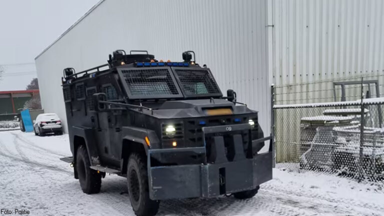 Arrestatieteam onderschept 500 kilo cocaïne in loods Harderwijk