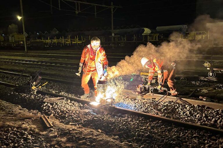 Arbeidsinspectie: meer meldingen en handhaving, ook aandacht voor risico’s in transportsector