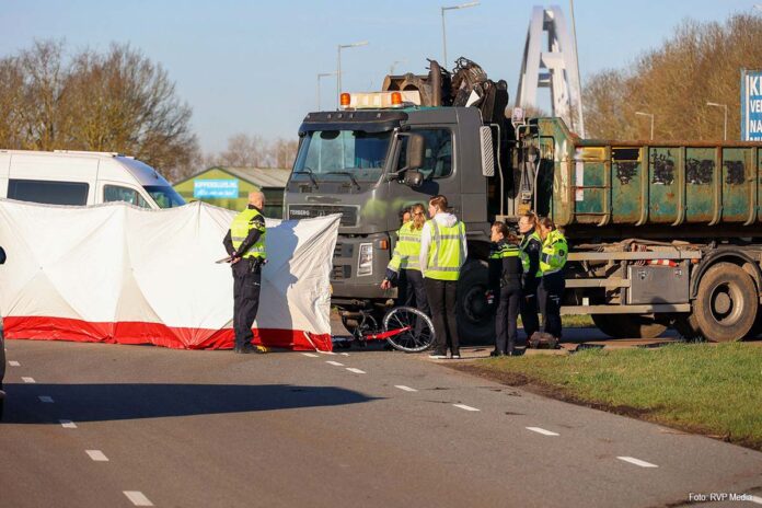 aanrijding fietser Muiderberg