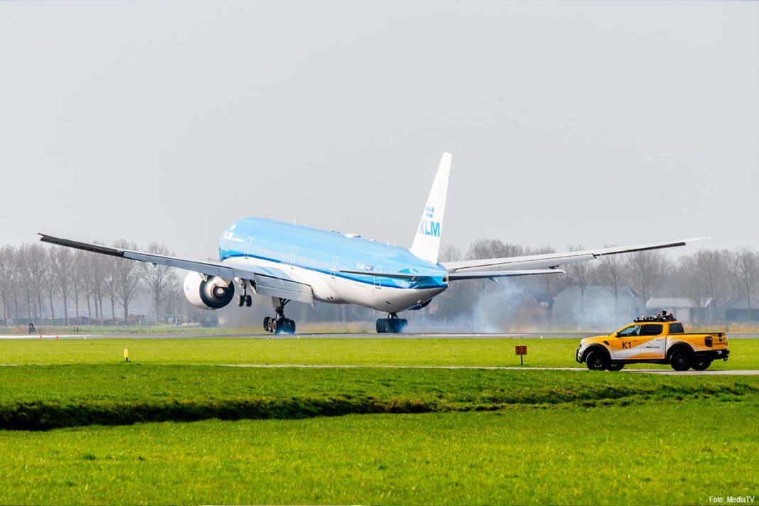 klm-onderzoekt-brandende-powerbank-op-vlucht-naar-cura-ao-transport