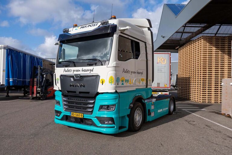 Koning en Drenth zet elektrische truck in voor emissievrije palletdistributie