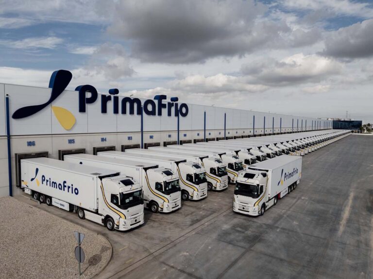 Primafrio vernieuwt vloot met 800 Volvo FH Aero-trekkers en zet in op efficiëntie en duurzaamheid
