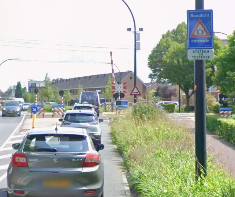 ProRail ziet effect van flitscamera’s: veiliger overwegen voor weg- en vrachtverkeer