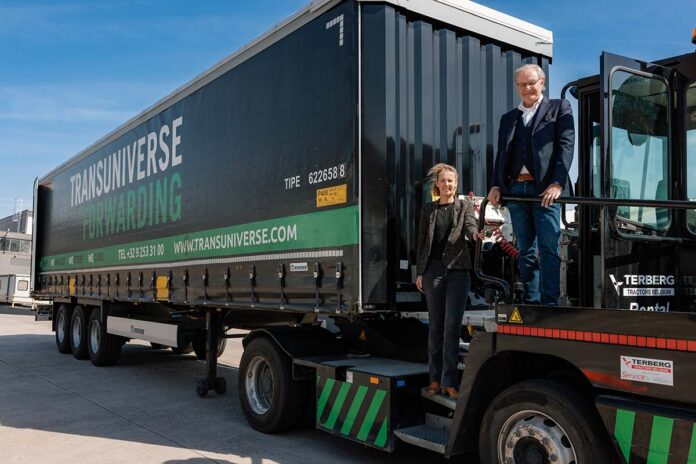 Transuniverse Forwarding