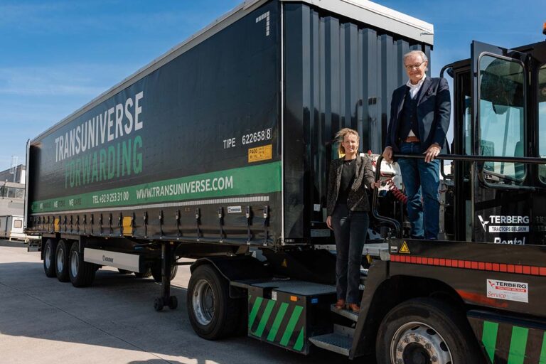 Transuniverse Forwarding en Naxco/OTEC bundelen krachten voor groupage tussen België, Tsjechië en Slowakije