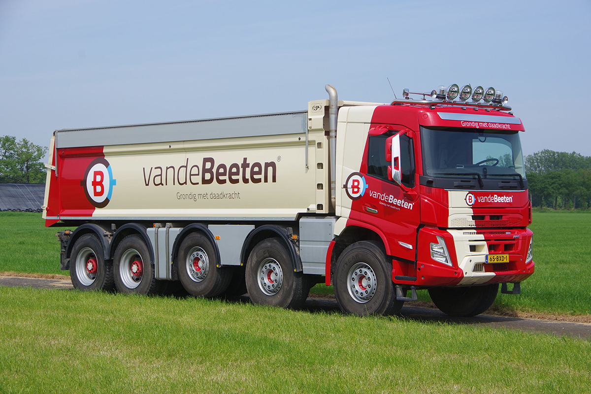 Van de Beeten Veghel overgenomen