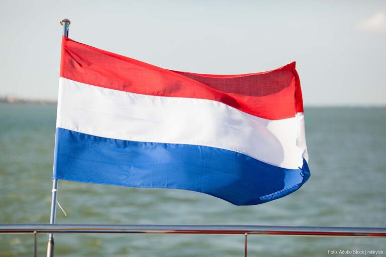 Nederlandse schepen kunnen geen kant op in Perzische Golf