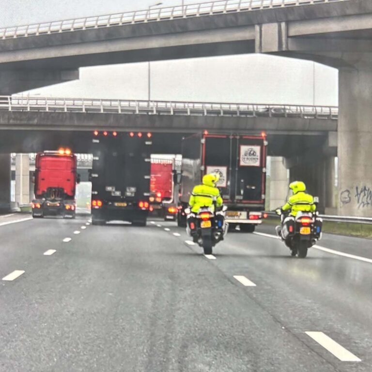 Politie en actievoerders: langzaamaanactie A4 verliep in overleg, geen enkele sprake van dwang