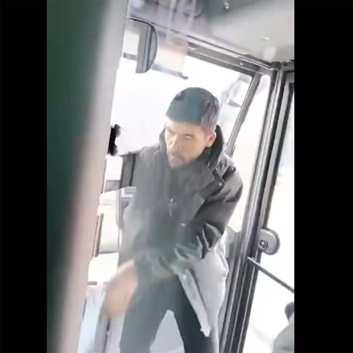 buschauffeur overvallen