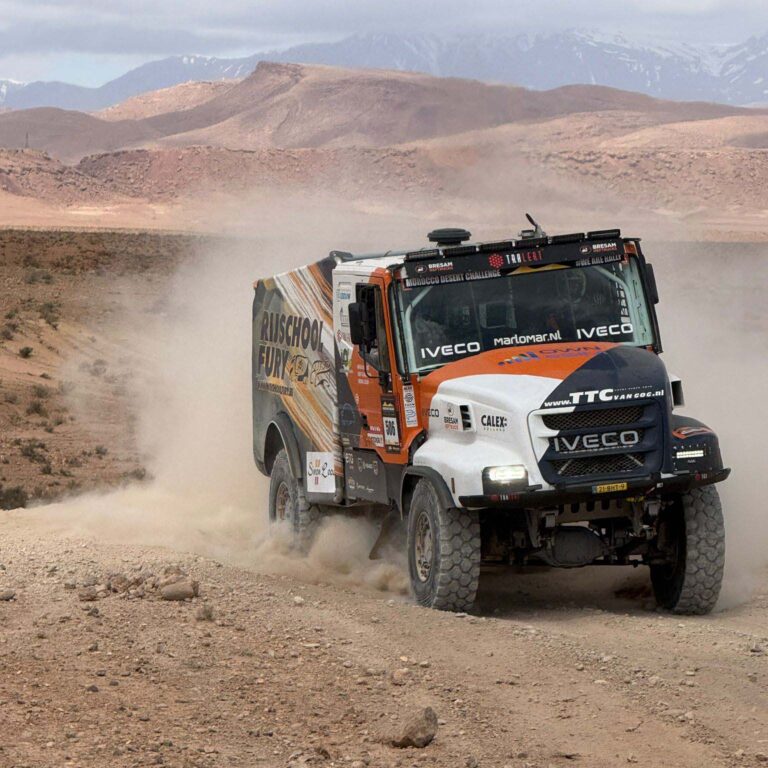 Leeuw Rallysport sterk van start in Morocco Desert Challenge