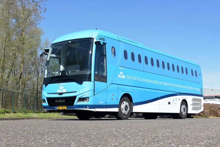 Nieuwe KLM-touringcar met eigen vluchtnummer voor Munckhof Reizen