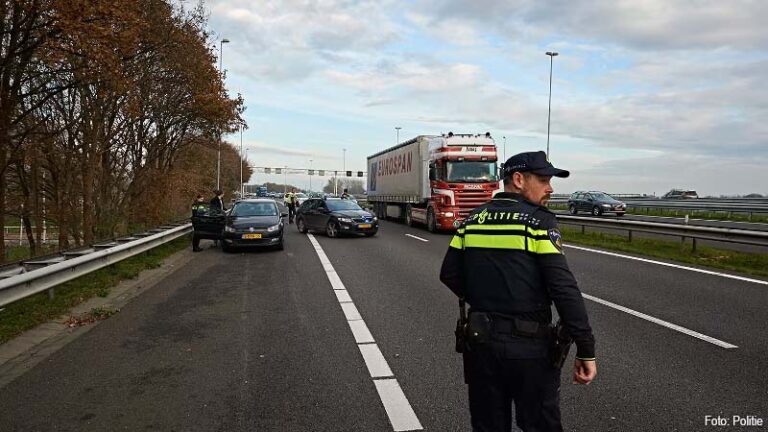 Veel verkeersovertredingen op omleidingsroutes door afsluiting Vlaketunnel