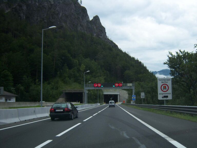 Oostenrijk sluit A10 richting Salzburg af, rijverbod voor vrachtverkeer
