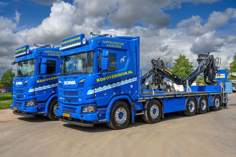 Koko Verhuur neemt twee Scania R590 V8 Wide Spread rijplatenauto’s in gebruik