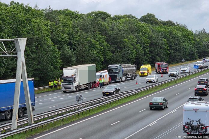 Kettingbotsing A12