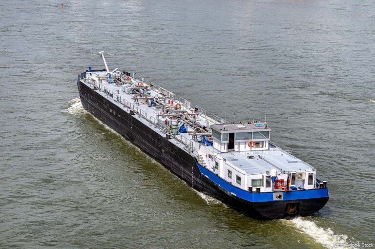 Scheepvaart Utrecht gestremd om westen van zoet water te voorzien