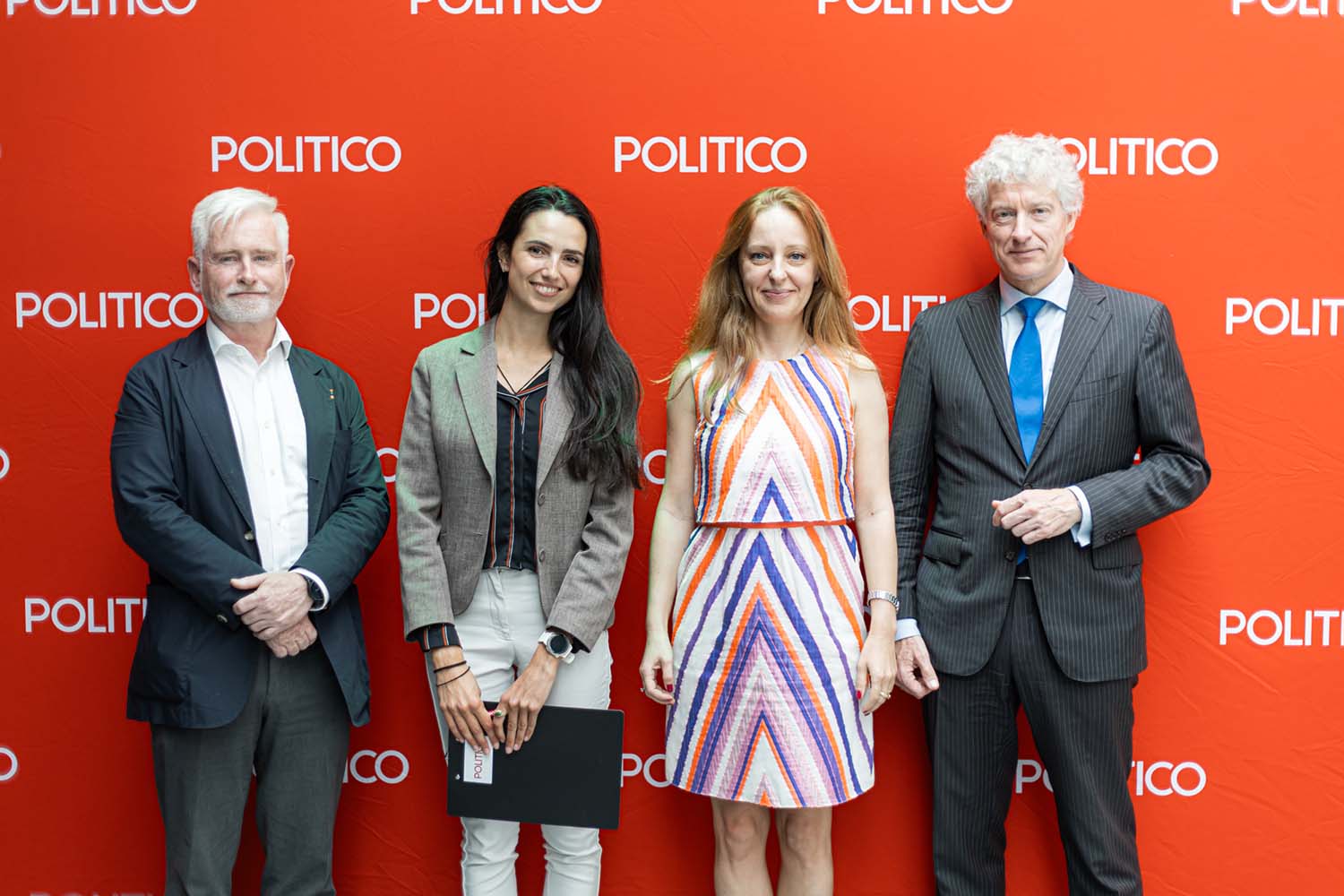 IRU Politico